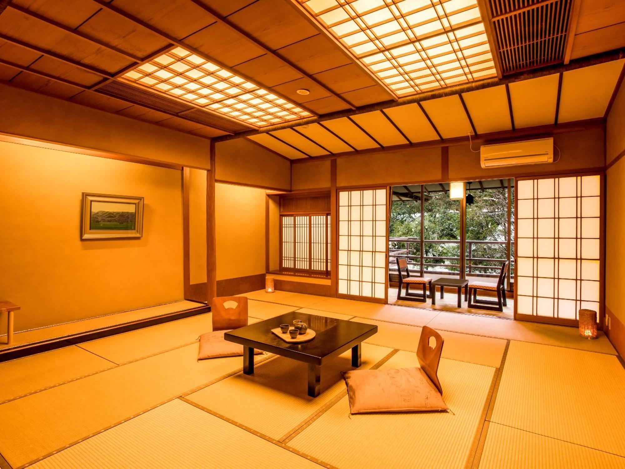 Ooedo Onsen Monogatari Premium Yoshinoya Irokuen Hotel Kaga  Room photo
